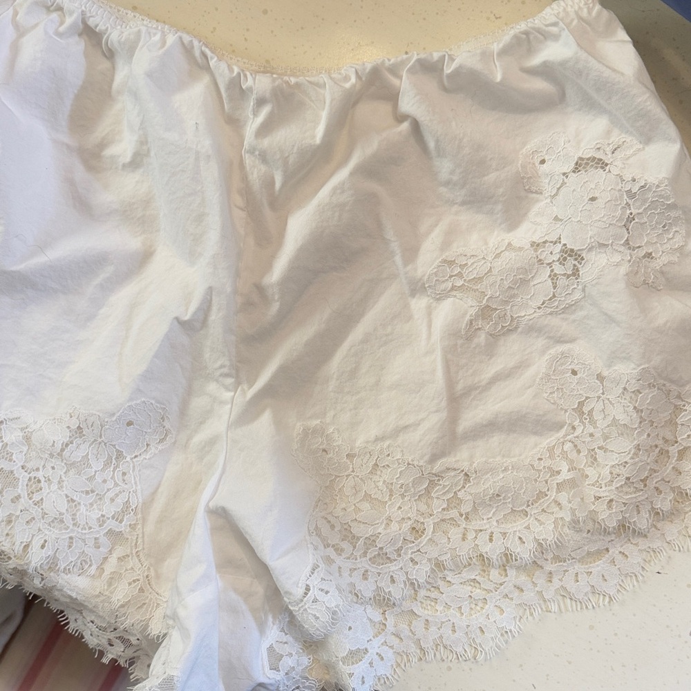 Cotton DÔEN Iona Shorts